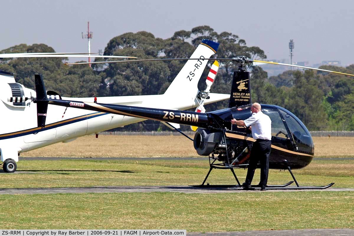 ZS-RRM, Robinson R22 Beta C/N 3481, Robinson R-22 Beta II [3481] (Henley Air Flight Training) Johannesburg-Rand~ZS 21/09/2006