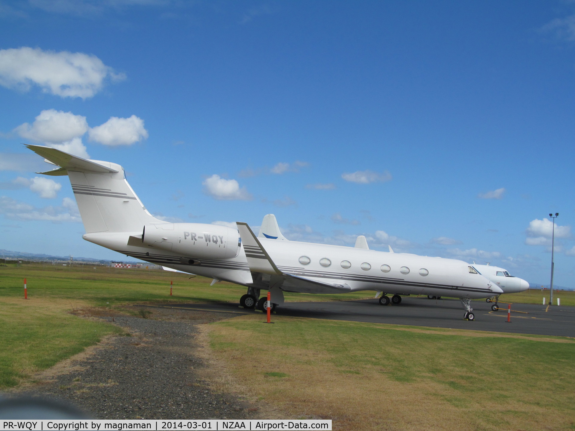 PR-WQY, 2006 Gulfstream Aerospace GV-SP (G550) C/N 5105, Now moved to cargo/biz apron