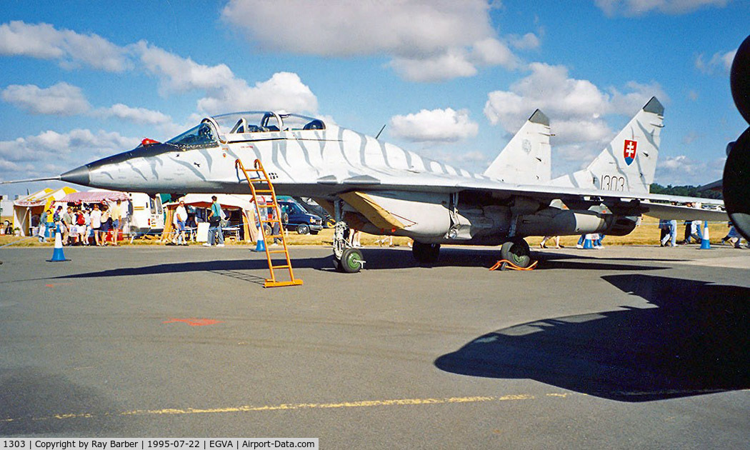 1303, Mikoyan-Gurevich MiG-29UB C/N N50903028113, Mikoyan-Gurevich MiG-29UBS Fulcrum [N50903028113] (Slovak Air Force) RAF Fairford~G 22/07/1995