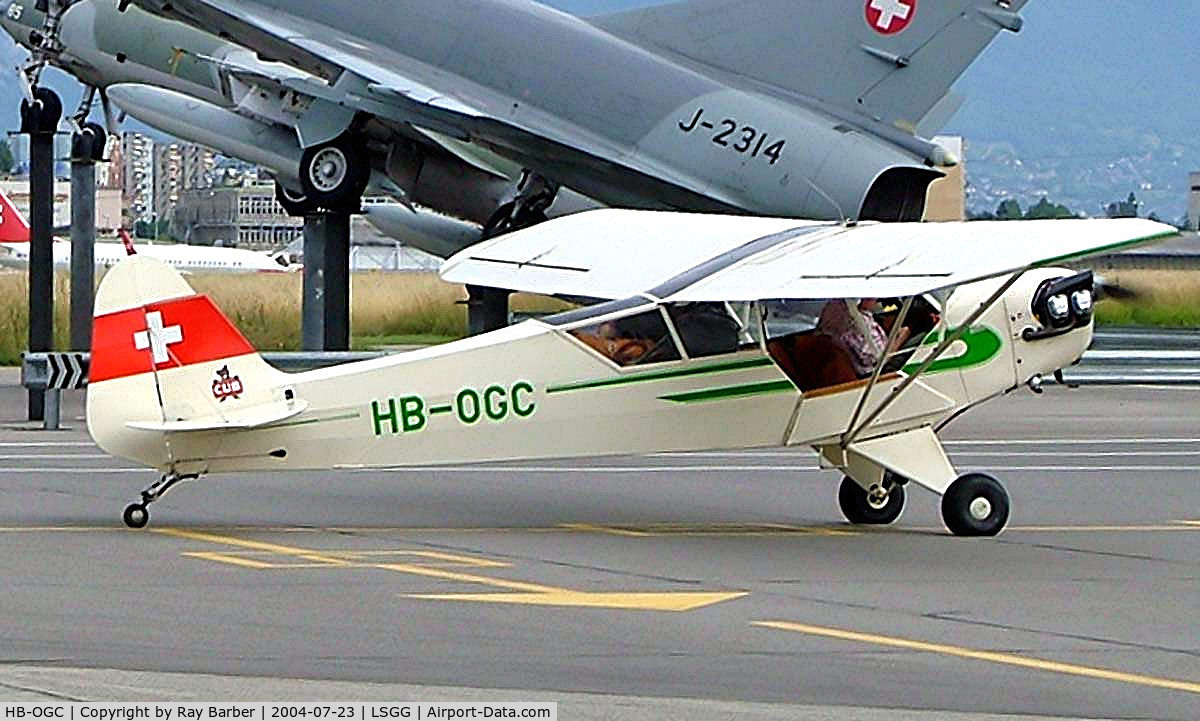 HB-OGC, 1944 Piper L-4H Grasshopper (J3C-65D) C/N 11486, Piper L-4H Grasshopper [11486] Geneva~HB 23/07/2004