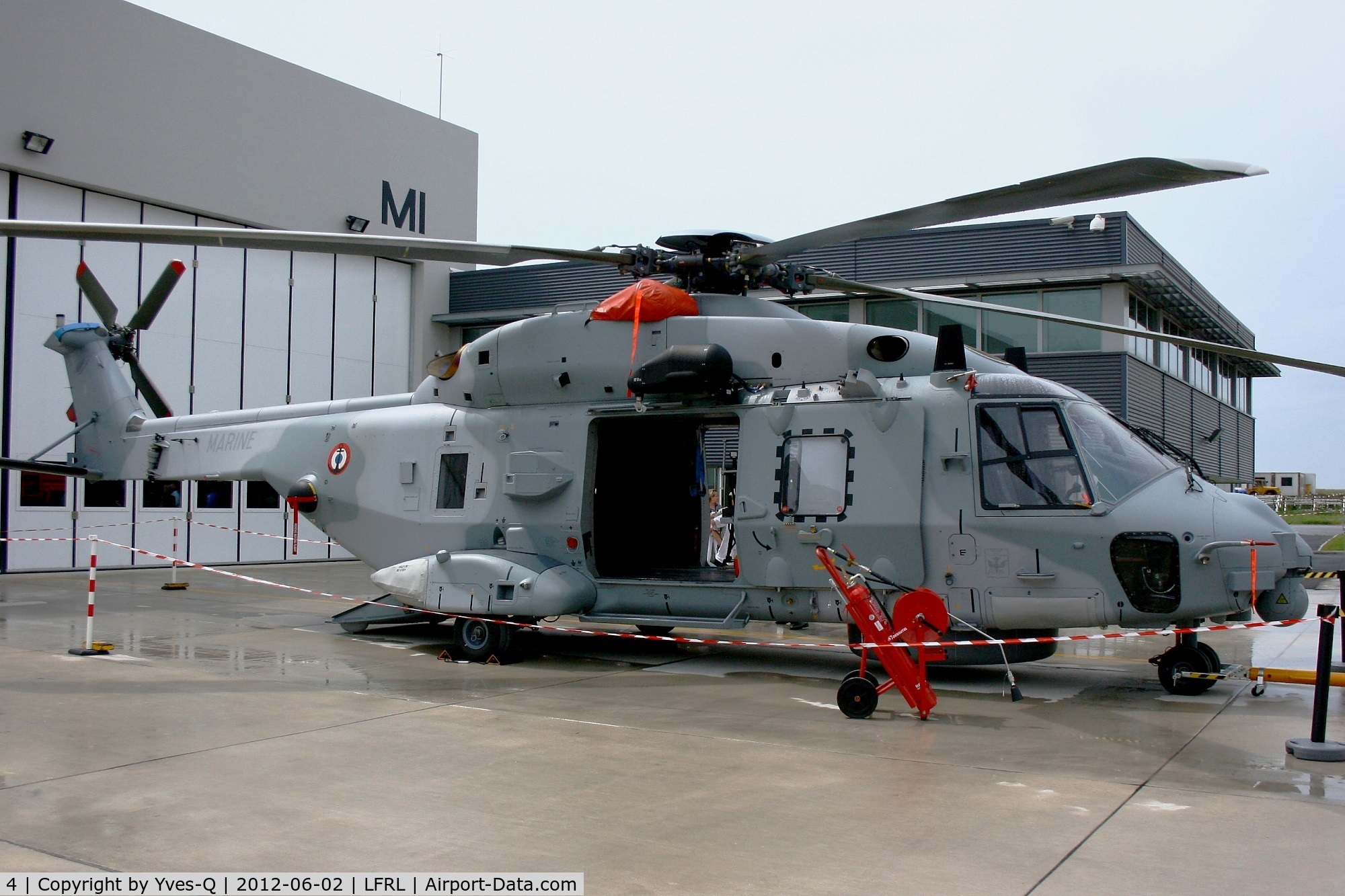 4, 2010 NHI NH-90 NFH Caiman C/N 1075, NHI NH-90 NFH Caïman, Lanvéoc-Poulmic Naval Air Base (LFRL) open day 2012