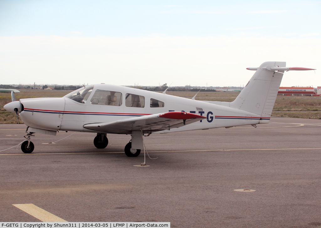 F-GETG, Piper PA-28RT-201 Arrow IV C/N 28R8218009, Parked at the Airclub...