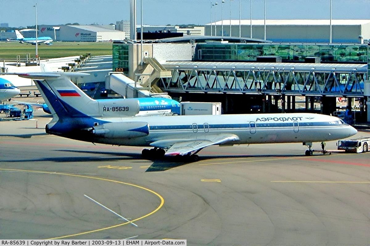 RA-85639, 1988 Tupolev Tu-154M C/N 88A771, Tupolev Tu-154M [88A-771] (Aeroflot) Amsterdam-Schiphol~PH 13/09/2003