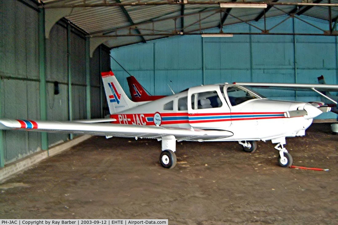 PH-JAC, 1984 Piper PA-28-161 C/N 28-8416130, Piper PA-28-161 Warrior II [28-8416130] Teuge~PH 12/09/2003