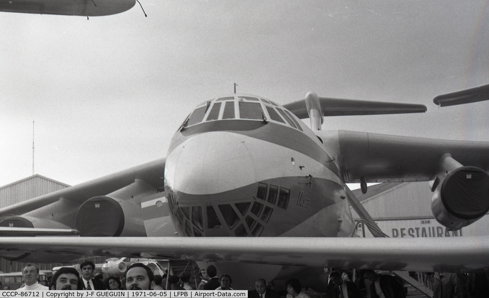 CCCP-86712, Ilyushin IL-76 C/N 01 01, On display at 1971 Paris-Le Bourget Airshow.
