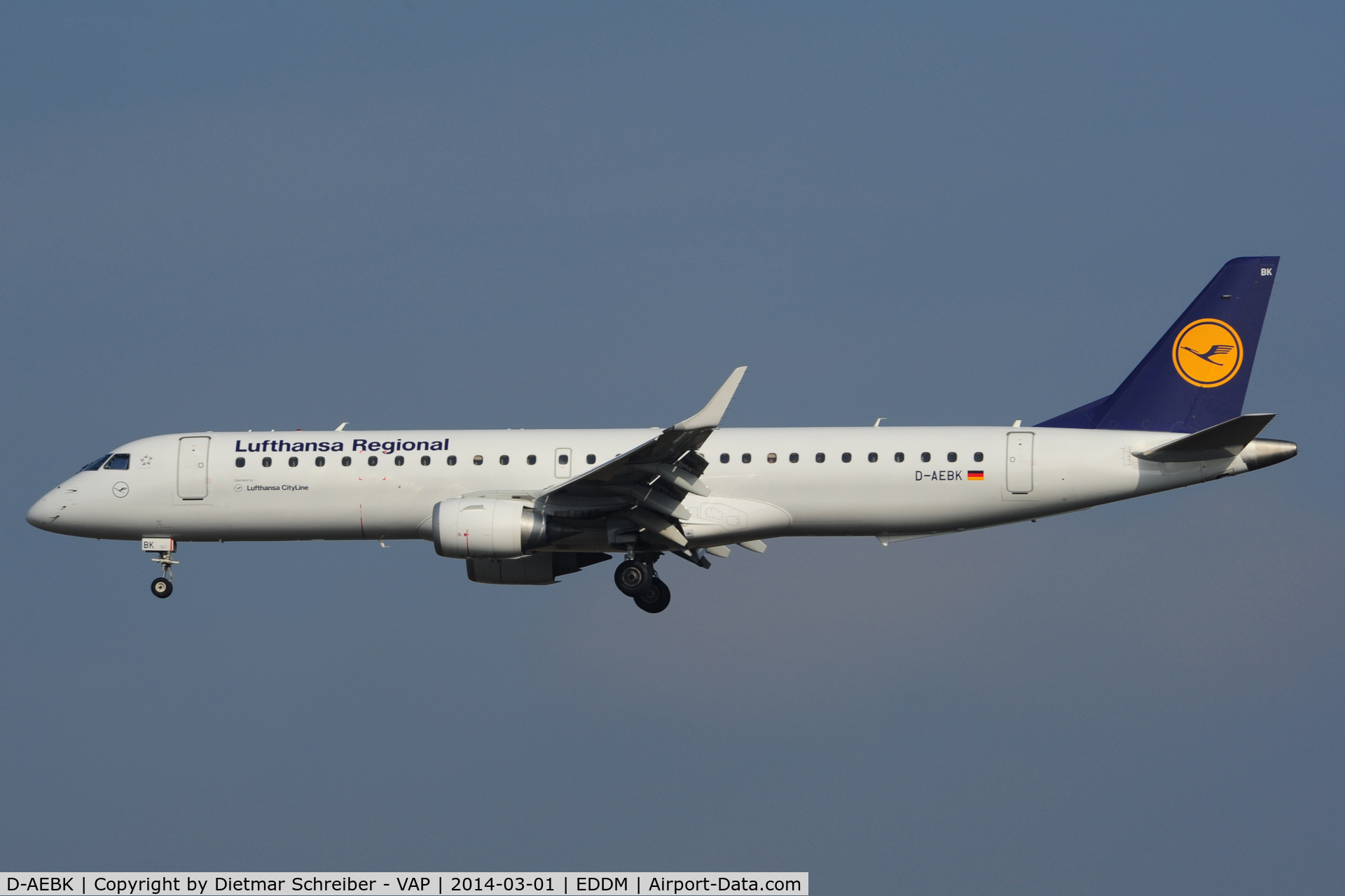 D-AEBK, 2011 Embraer 195LR (ERJ-190-200LR) C/N 19000500, Lufthansa Regional Embraer 190