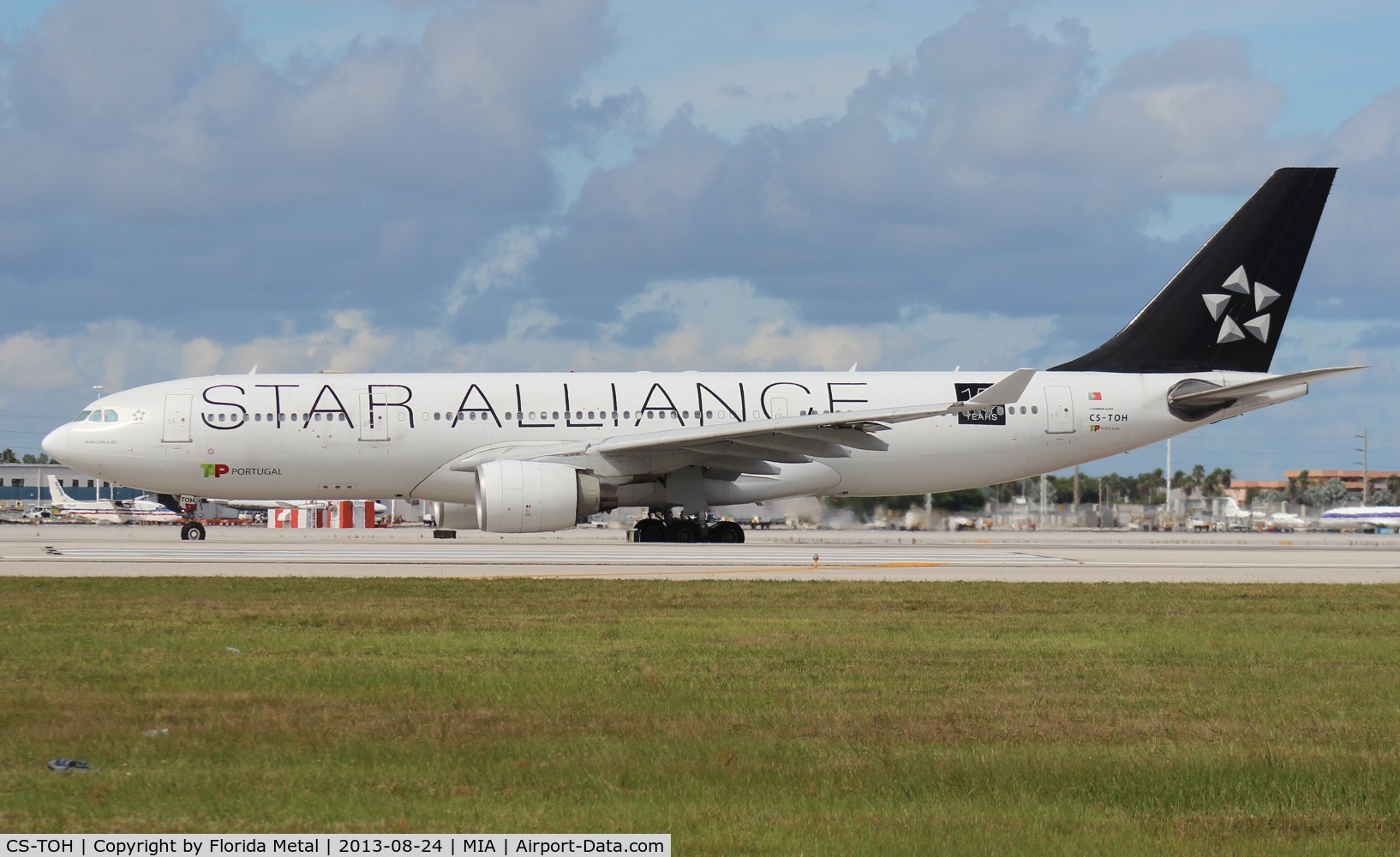 CS-TOH, 2000 Airbus A330-223 C/N 181, TAP Air Portugal Star Alliance A330-200