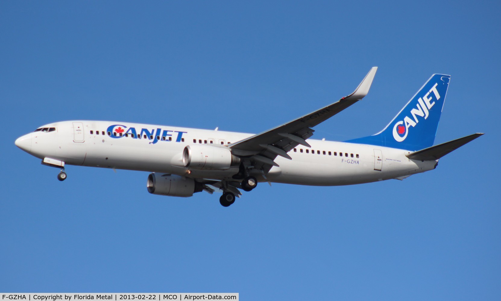 F-GZHA, 2007 Boeing 737-8GJ C/N 34901, Canjet 737-800