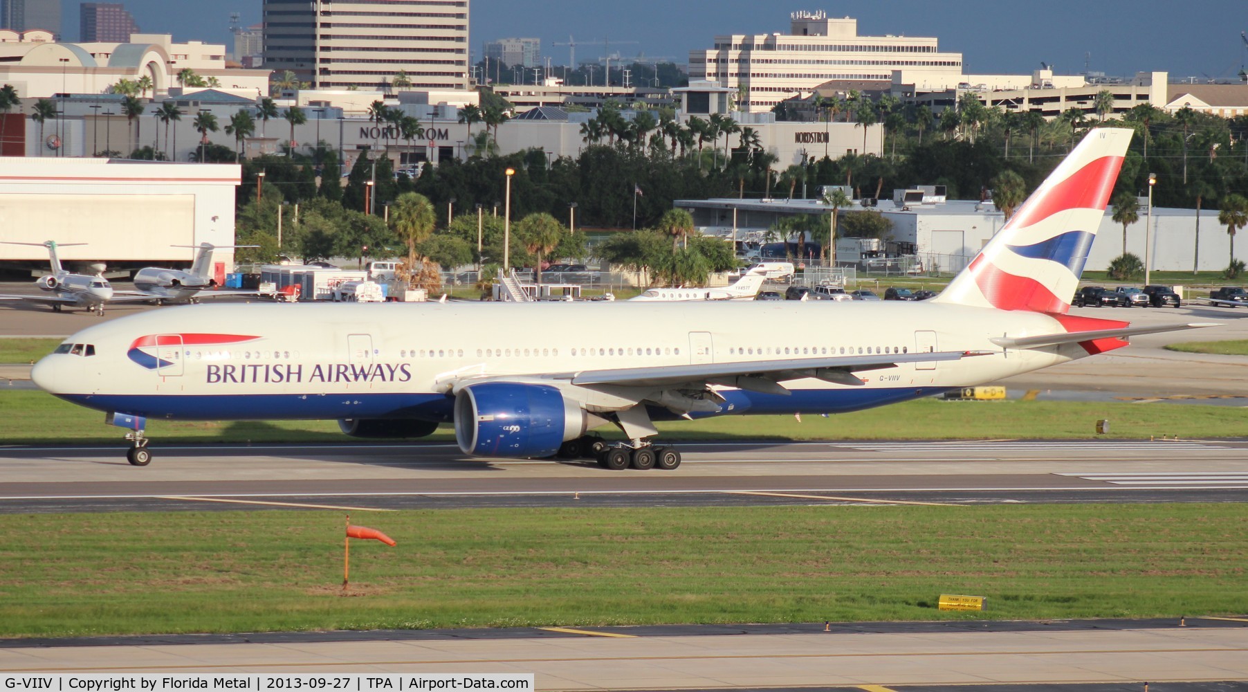 G-VIIV, 1999 Boeing 777-236 C/N 29964, British 777-200 taking off