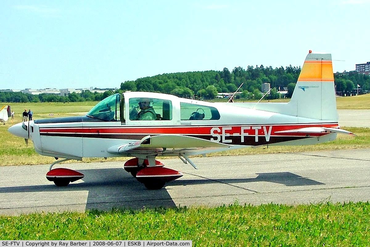 SE-FTV, 1973 American Aviation AA-5 Traveler C/N AA5-0422, Grumman American AA-5 Traveler [AA5-0422] Stockholm-Barkarby~SE 07/06/2008