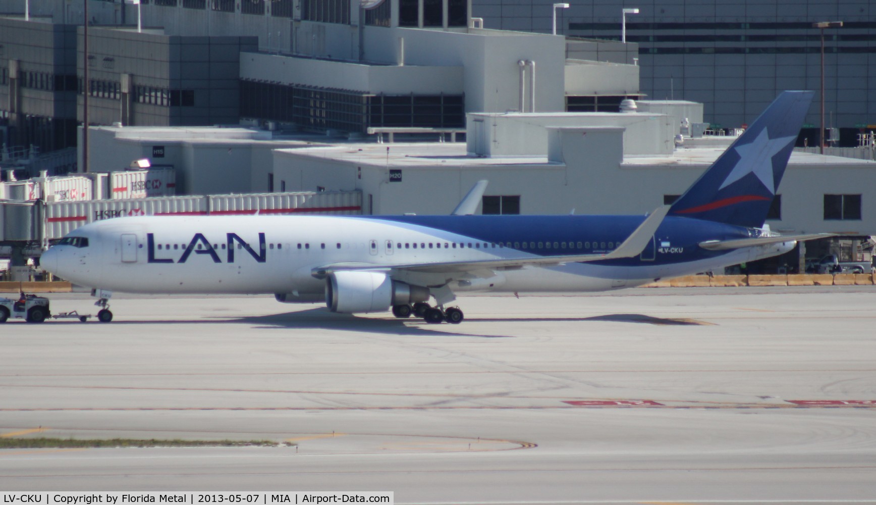 LV-CKU, 2006 Boeing 767-316/ER C/N 34628/945, LAN Argentina 767-300