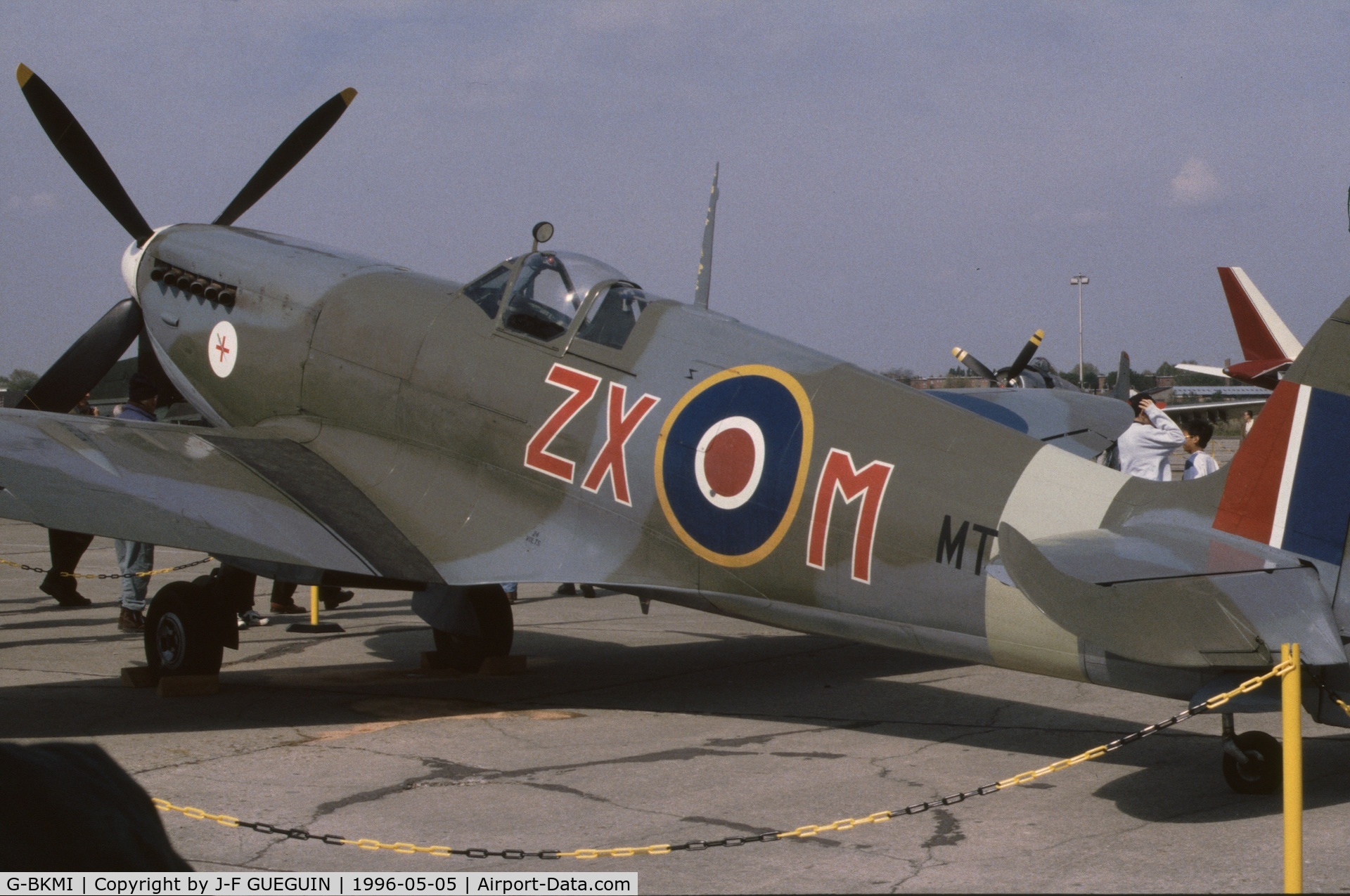 G-BKMI, 1944 Supermarine 359 Spitfire HF.VIIIc C/N 6S/583793, On display at Paris-Le Bourget Airport (Salon des Avions de Légende, 1996), painted in RAF 145 squadron markings.