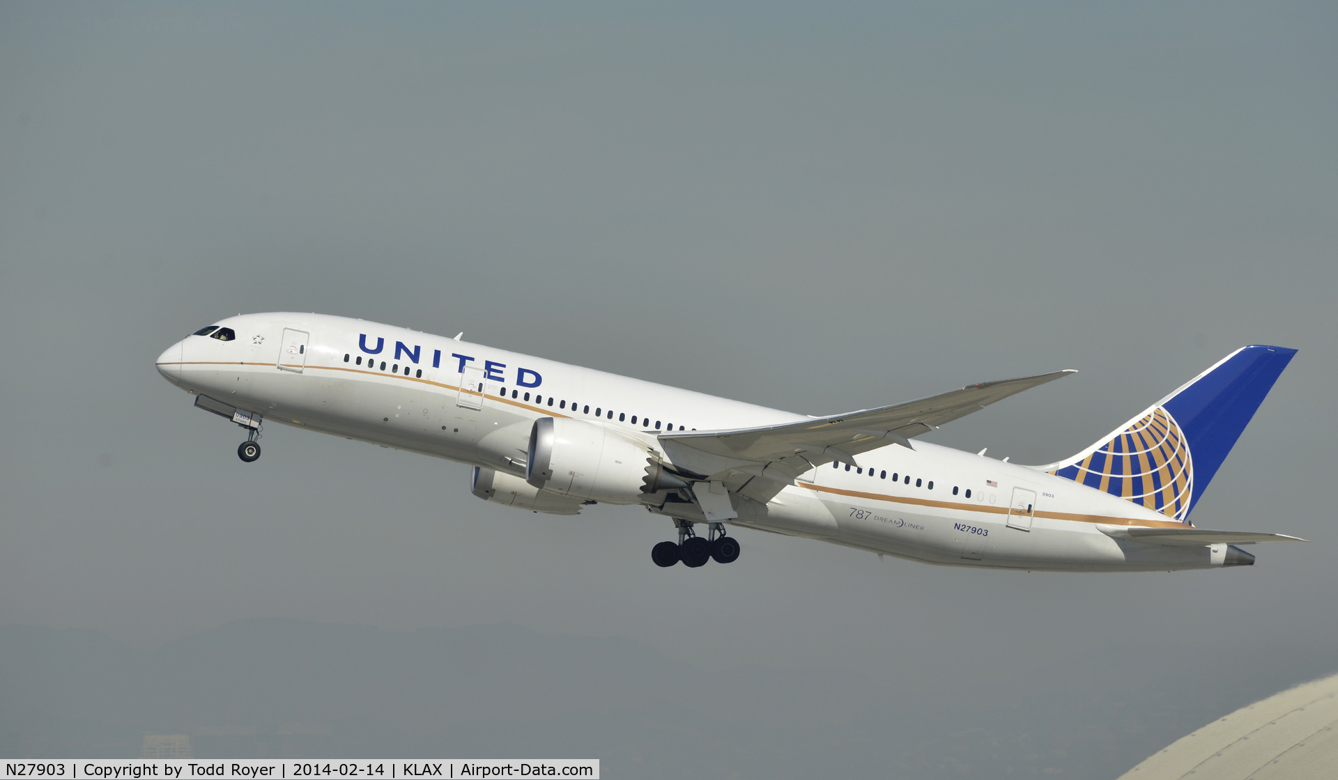 N27903, 2012 Boeing 787-8 Dreamliner C/N 34823, Departing LAX on 25R