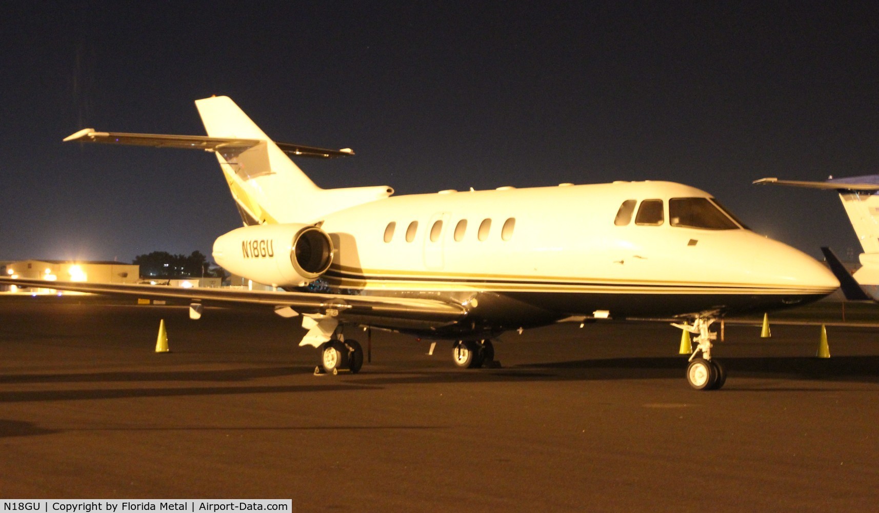 N18GU, 2001 Raytheon Hawker 800XP C/N 258522, Hawker 800XP