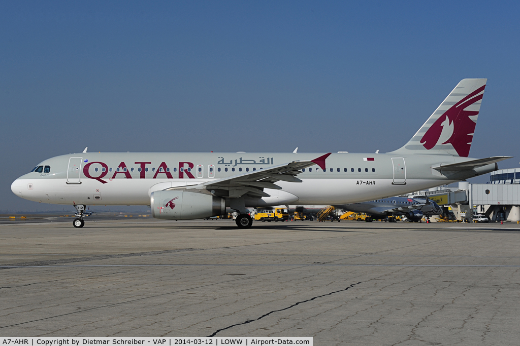 A7-AHR, 2011 Airbus A320-232 C/N 4968, Qatar Airways Airbus 320