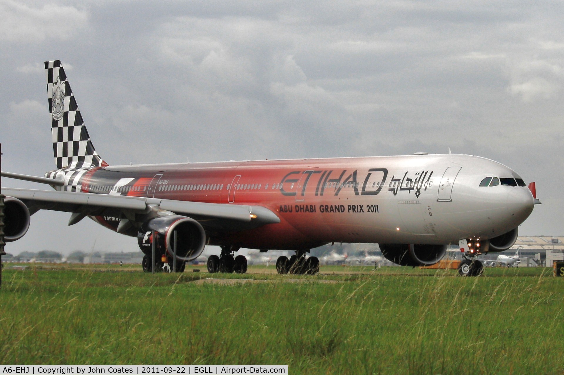 A6-EHJ, 2008 Airbus A340-642X C/N 933, Taxiing to 27L