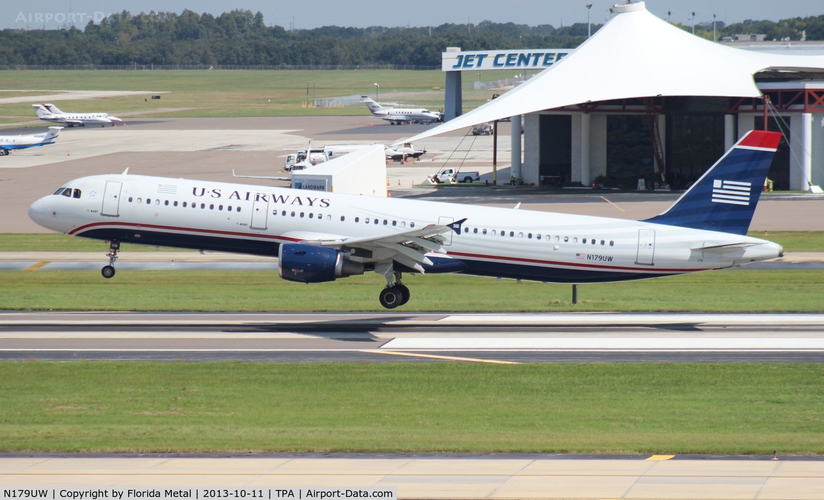 N179UW, 2001 Airbus A321-211 C/N 1521, USAirways A321