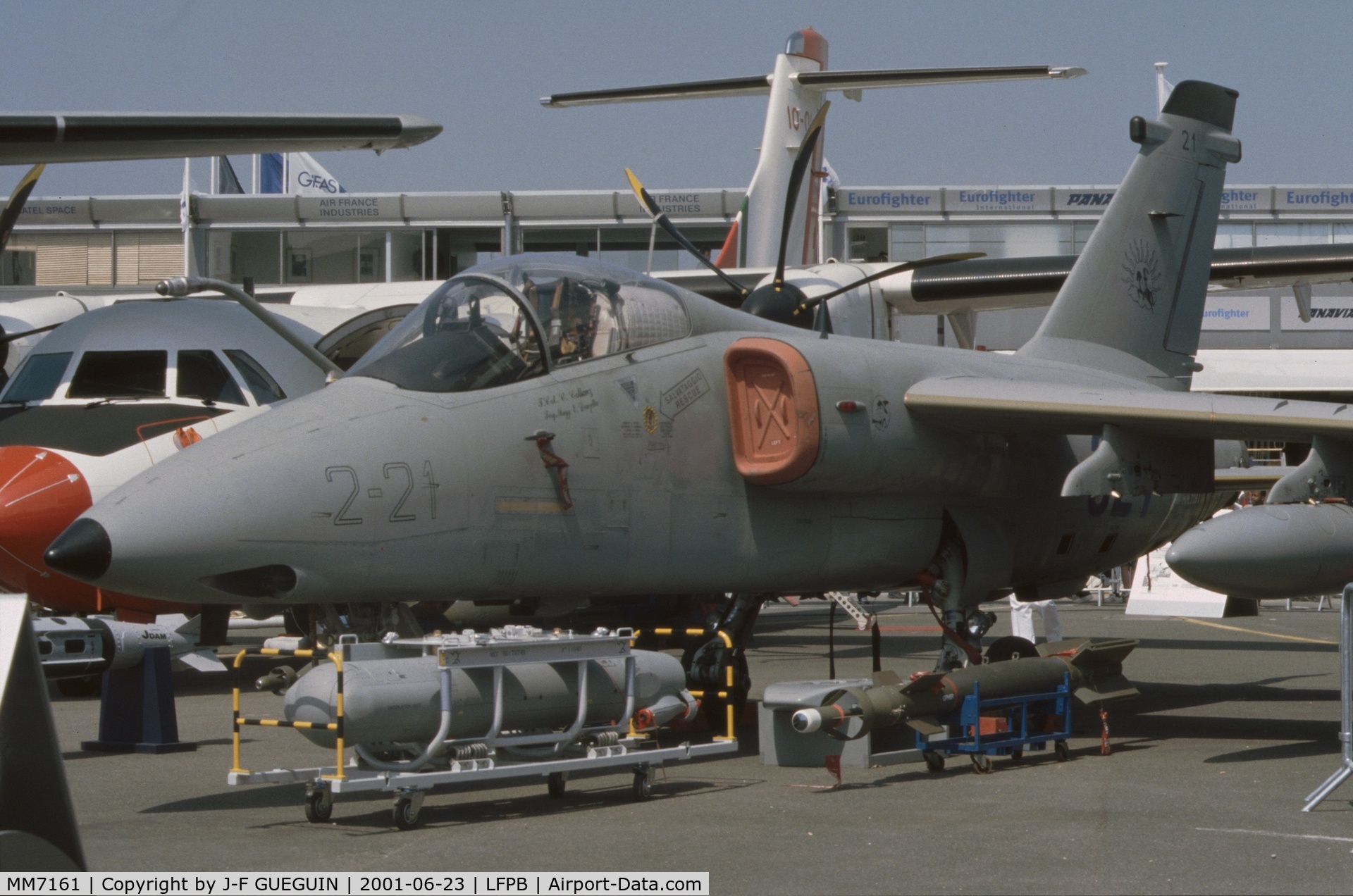 MM7161, AMX International AMX C/N IX073, On display at 2001 Paris-Le Bourget airshow;