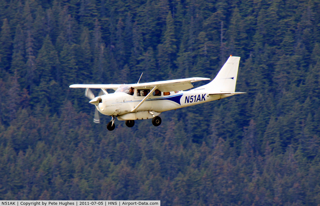 N51AK, Cessna U206G Stationair C/N U20603785, N51AK Cessna 206 landing at Haines, AK