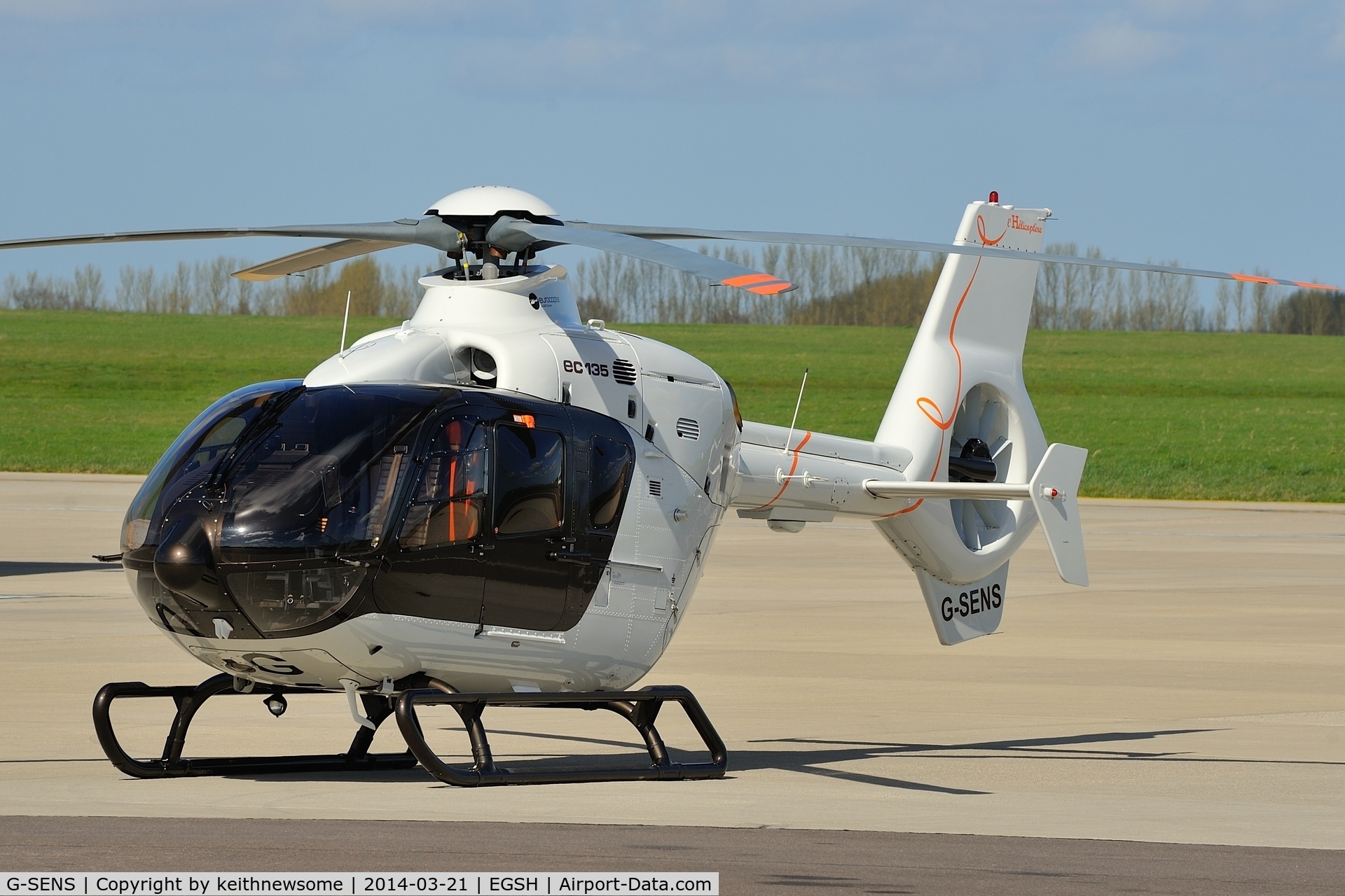 G-SENS, 2009 Eurocopter EC-135T-2+ C/N 0833, Sitting in the midday sun !