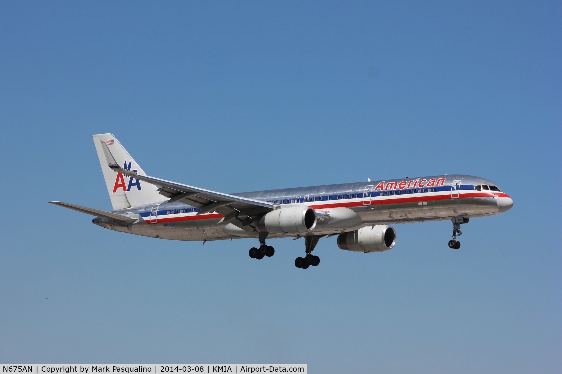 N675AN, 1998 Boeing 757-223 C/N 29425, Boeing 757-200