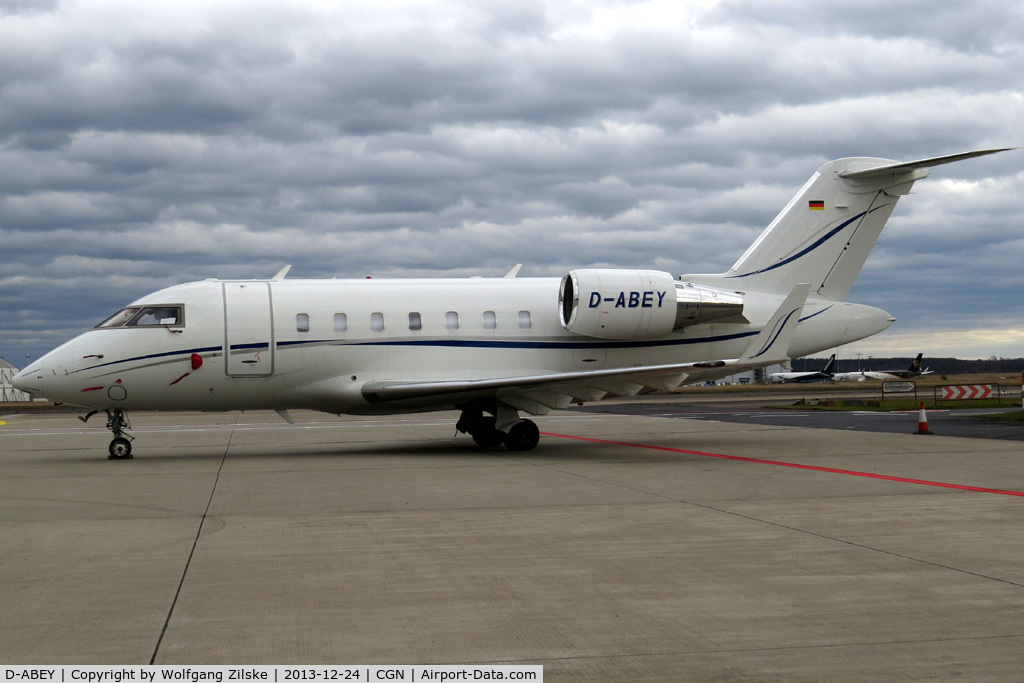 D-ABEY, 2010 Bombardier Challenger 605 (CL-600-2B16) C/N 5863, visitor