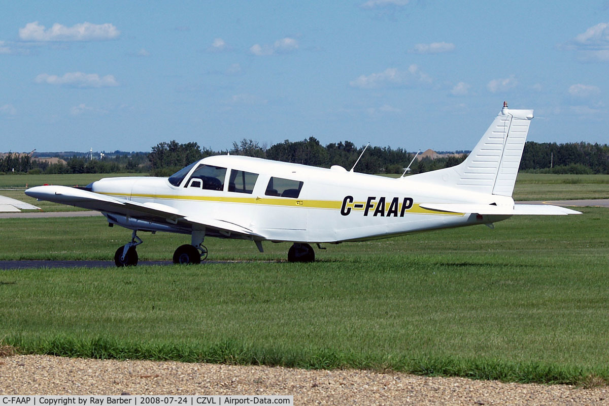 C-FAAP, 1966 Piper PA-32-260 Cherokee Six C/N 32-528, Piper PA-32-260 Cherokee Six [32-528] Edmonton-Villeneuve~C 24/07/2008
