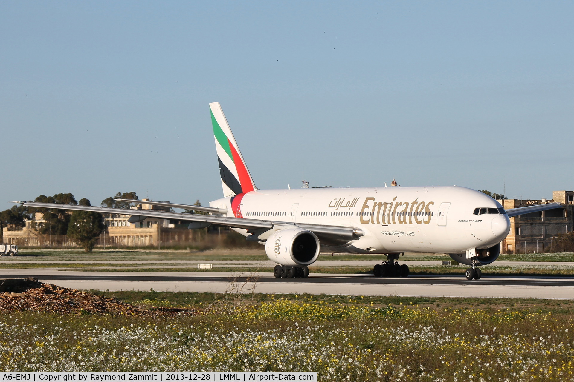 A6-EMJ, 1997 Boeing 777-21H/ER C/N 27253, B777 A6-EMJ Emirates Airlines