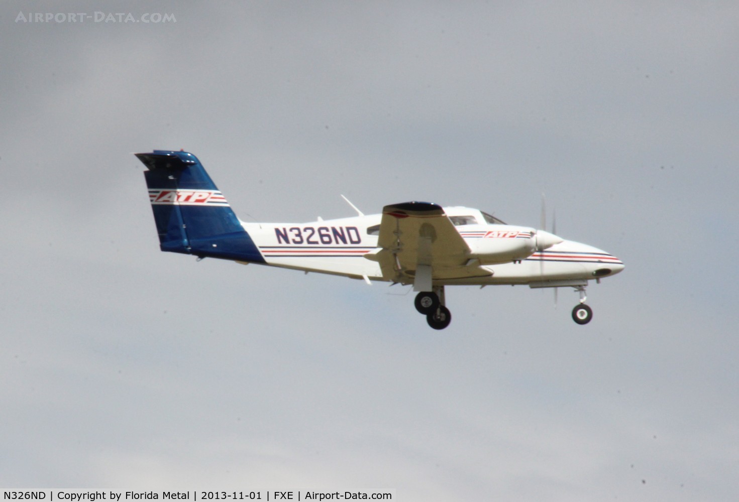 N326ND, 2003 Piper PA-44-180 Seminole C/N 4496173, Piper PA-44