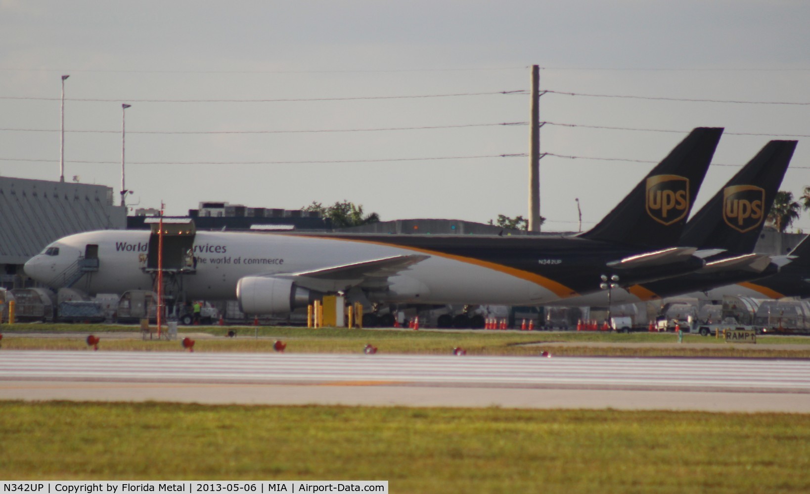 N342UP, 2011 Boeing 767-34AF C/N 37865, UPS 767-300