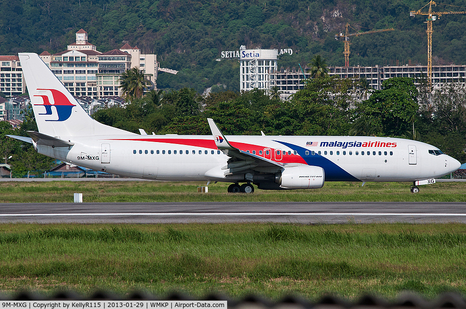 9M-MXG, 2011 Boeing 737-8H6 C/N 40134, Penang International - Malaysia Airlines