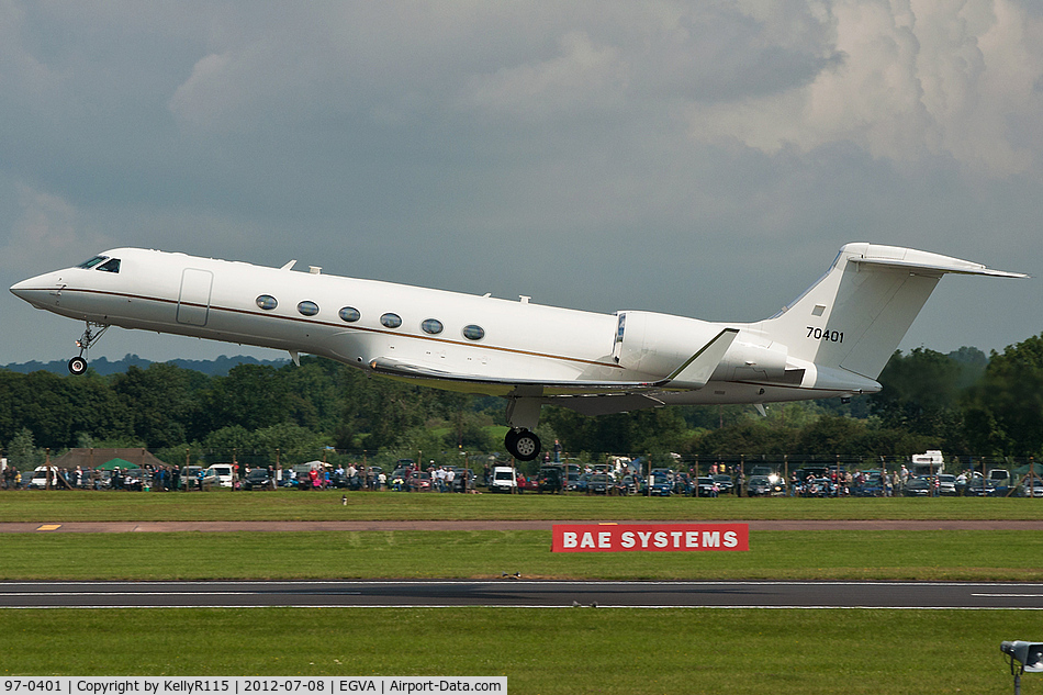 97-0401, 1997 Gulfstream Aerospace C-37A (Gulfstream V) C/N 542, Fairford - USAF