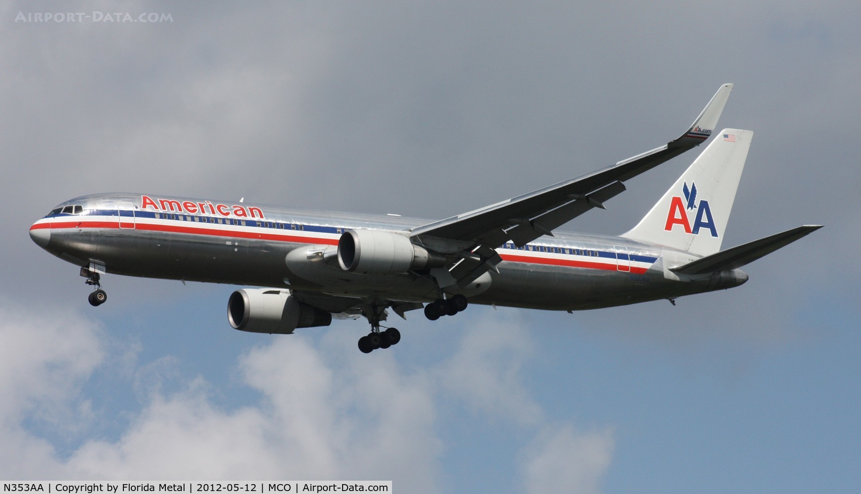 N353AA, 1988 Boeing 767-323 C/N 24034, American 767-300