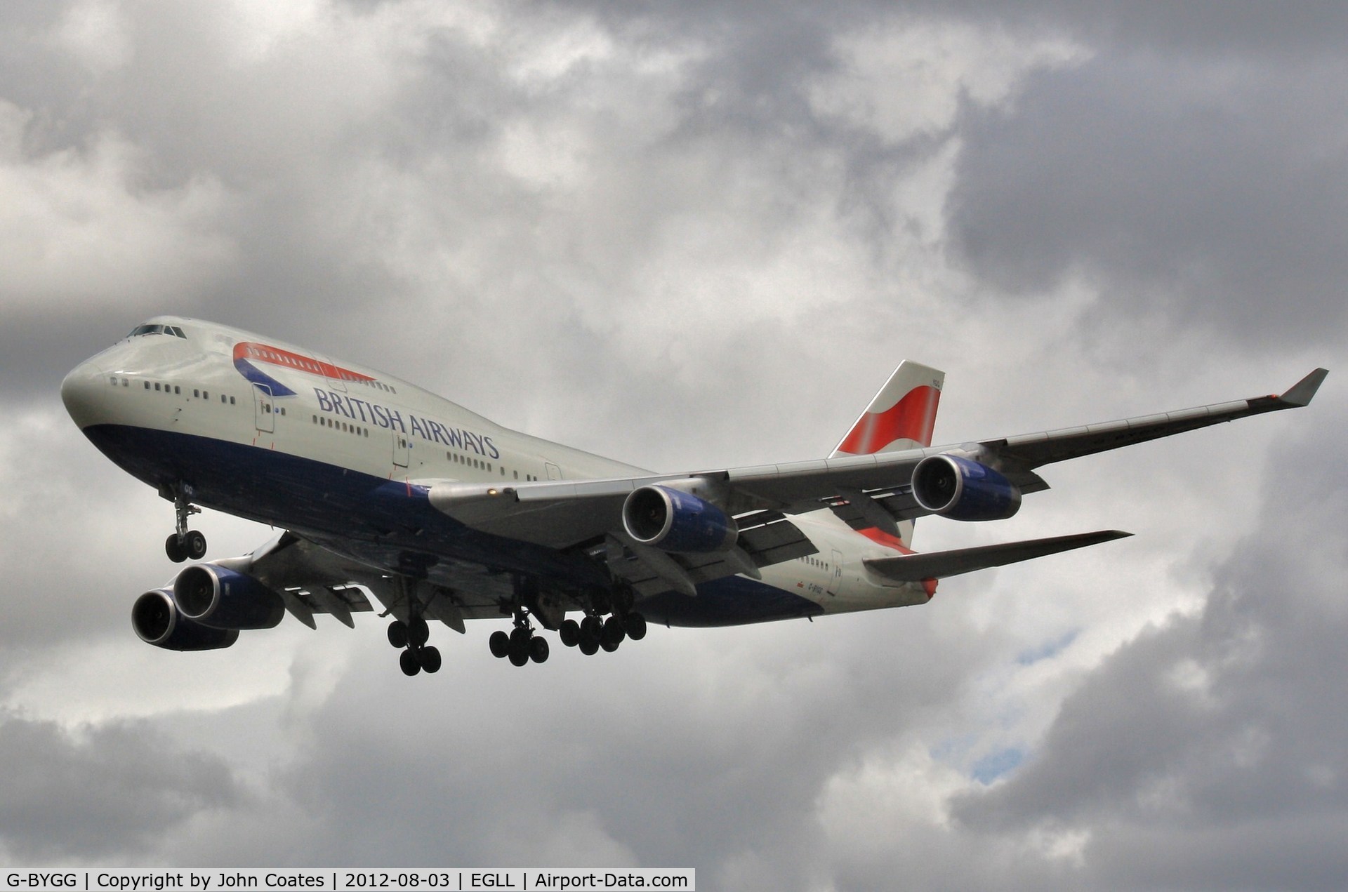 G-BYGG, 1999 Boeing 747-436 C/N 28859, Finals to 27R