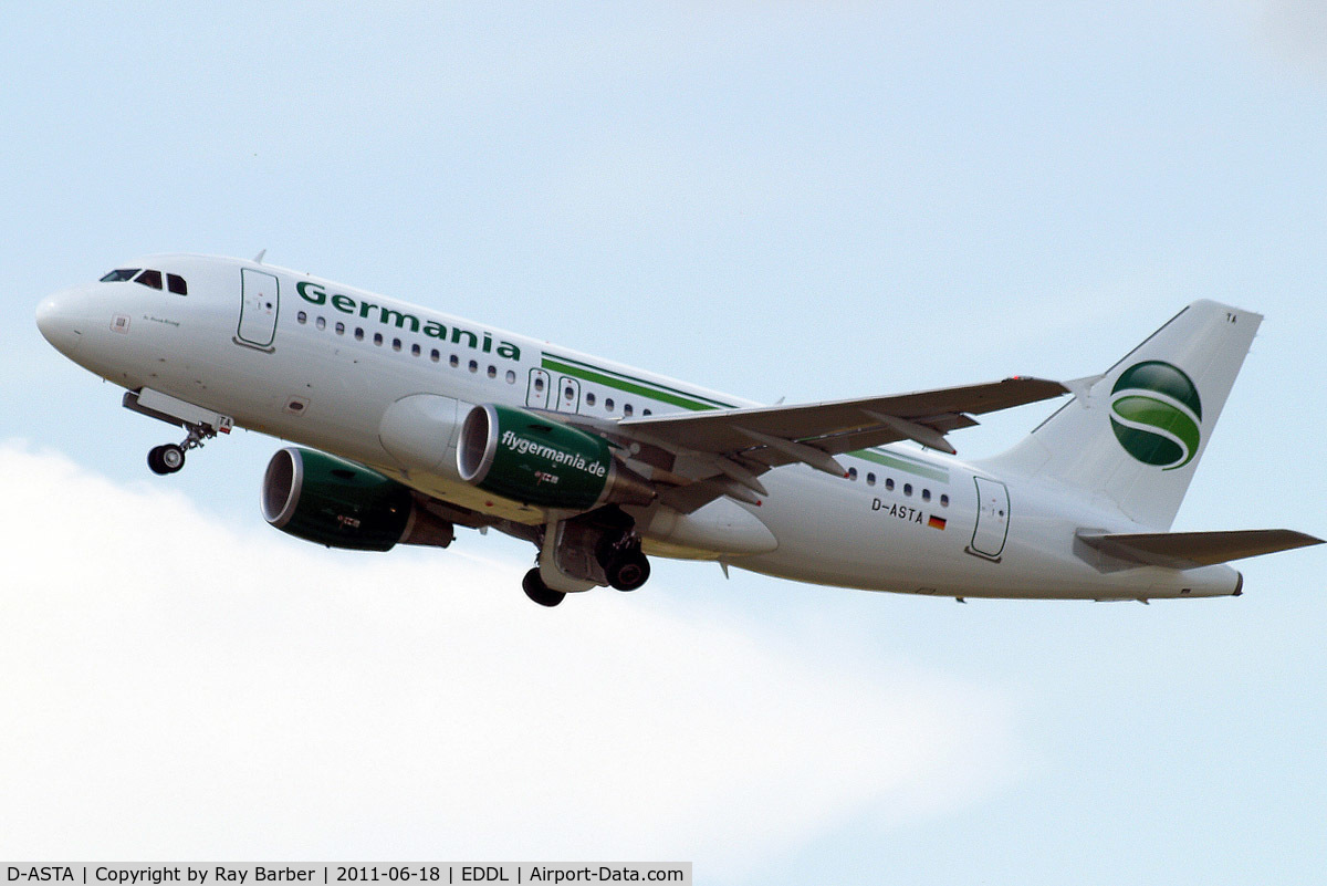 D-ASTA, 2011 Airbus A319-112 C/N 4663, Airbus A319-112 [4663] (Germania) Dusseldorf~D 18/06/2011