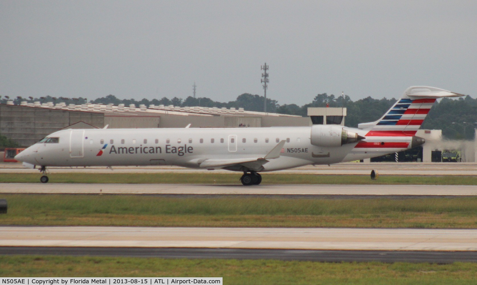 N505AE, 2002 Bombardier CRJ-701 (CL-600-2C10) Regional Jet C/N 10053, American Eagle CRJ-700