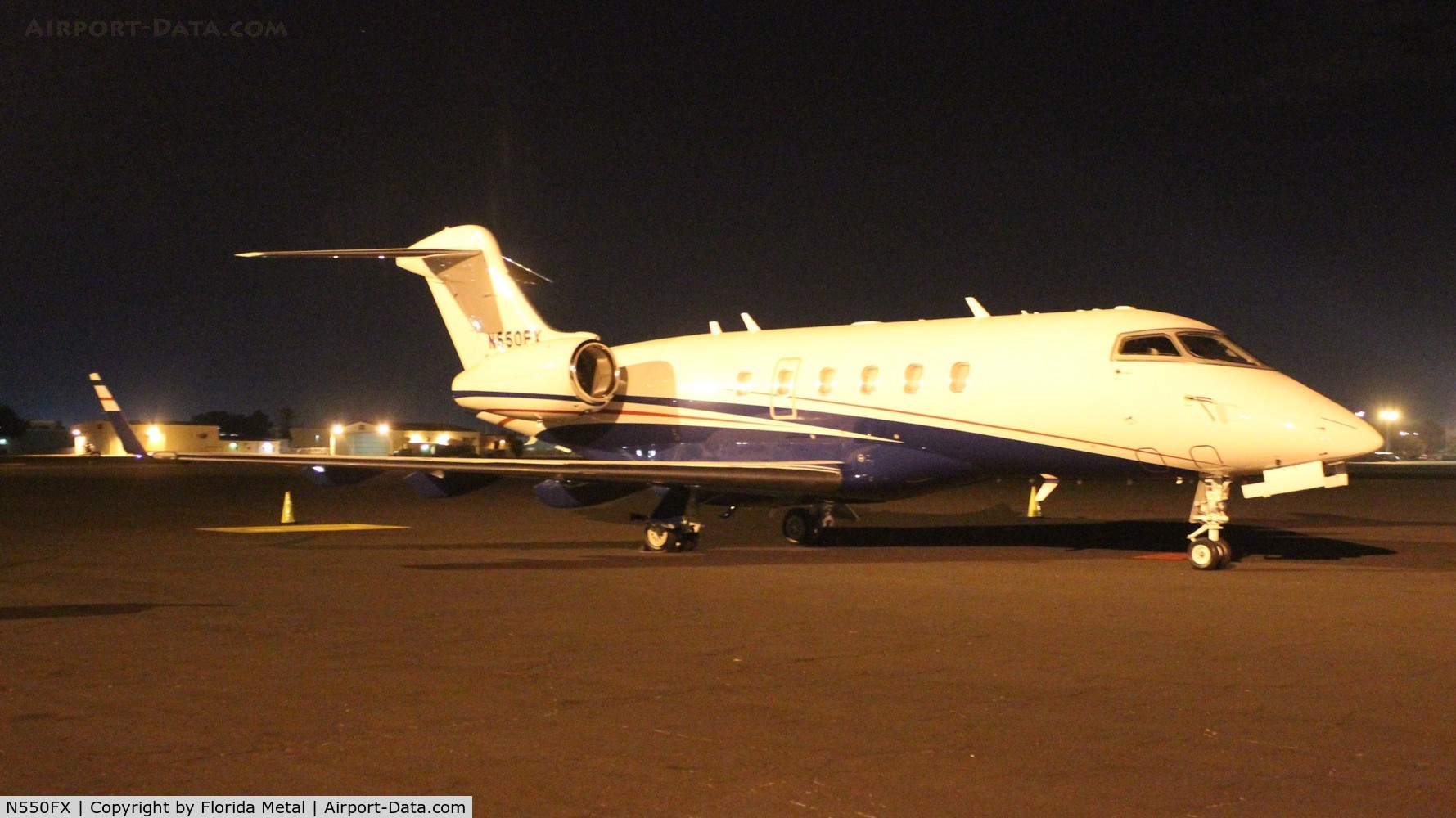N550FX, 2013 Bombardier Challenger 300 (BD-100-1A10) C/N 20391, Challenger 300