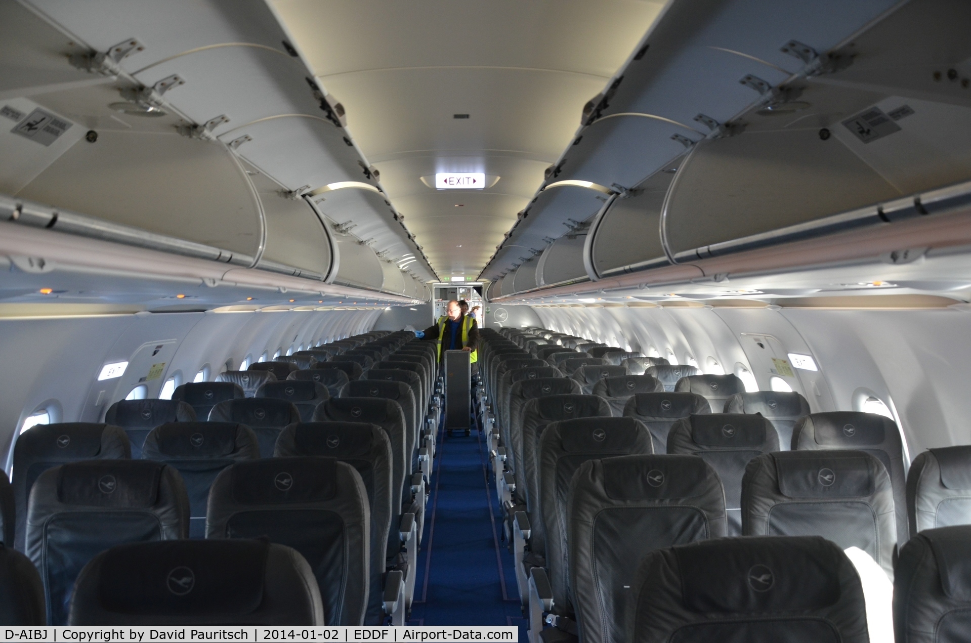 D-AIBJ, 2012 Airbus A319-112 C/N 5293, Insinde an A319