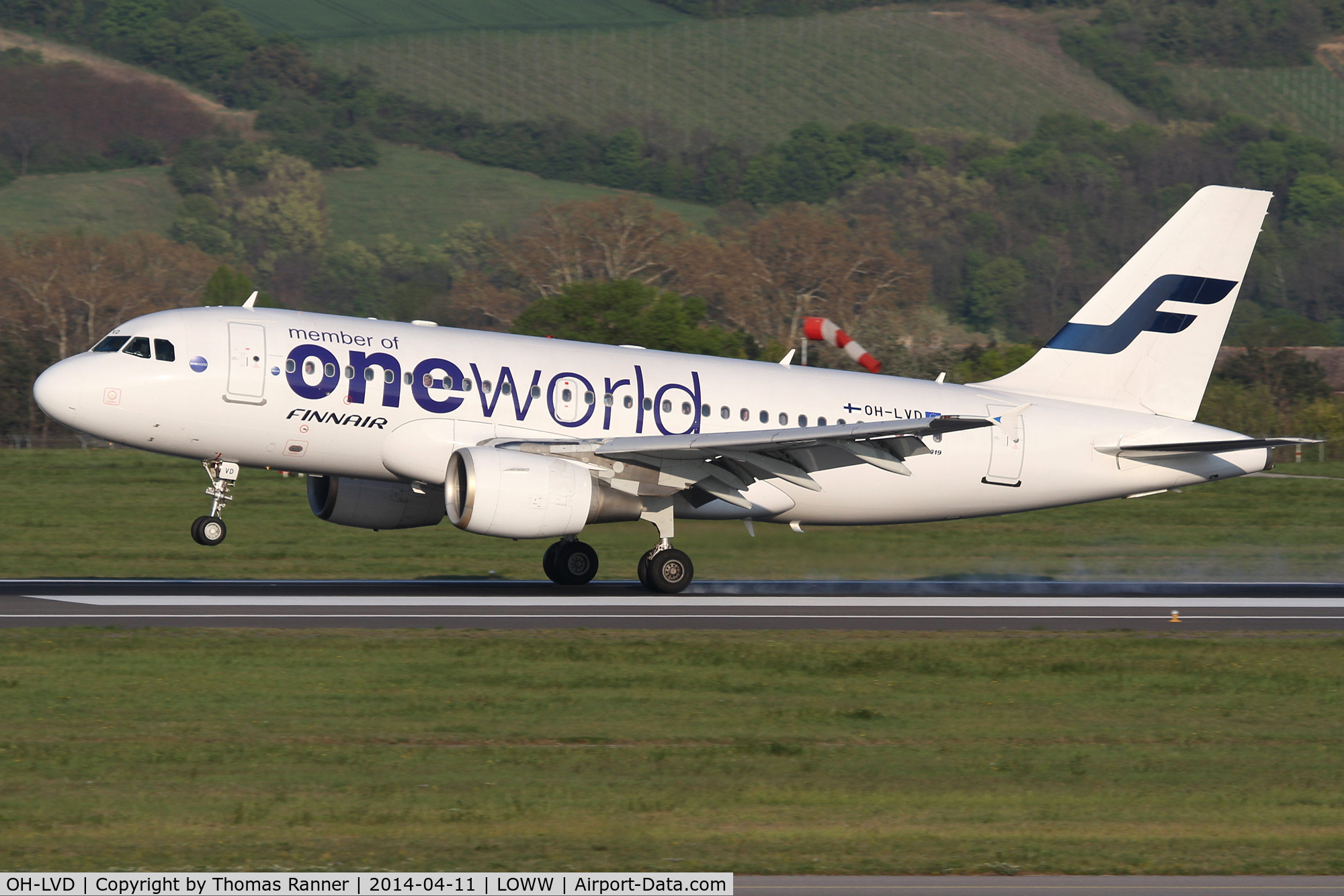 OH-LVD, 2000 Airbus A319-112 C/N 1352, Finnair A319