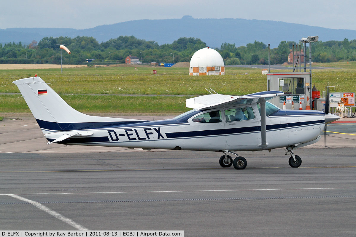 D-ELFX, 1981 Cessna R182 Skylane RG C/N R18201823, Cessna R.182 Skylane RG [R182-01823] Staverton~G 13/08/2011