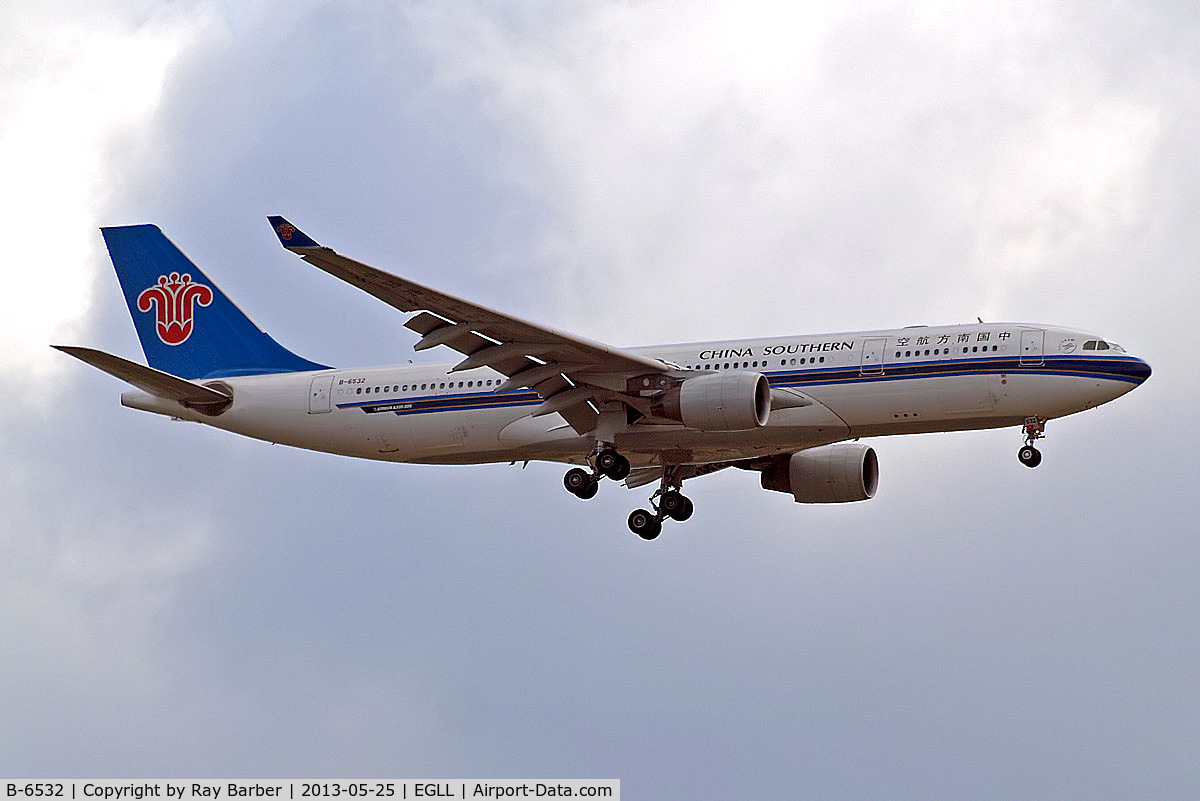 B-6532, 2011 Airbus A330-223 C/N 1244, Airbus A330-223 [1244] (China Southern Airlines) Home~G 25/05/2013. On approach 27L.
