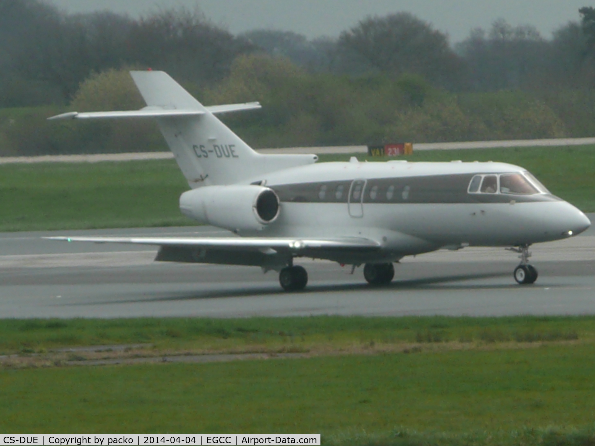 CS-DUE, 2008 Hawker Beechcraft 750 C/N HB-11, just landed on 23R to go onto the OCS-RAMP