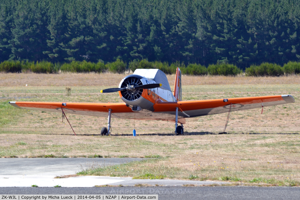 ZK-WJL, Commonwealth CA-25 Winjeel C/N CA25-04, At Taupo