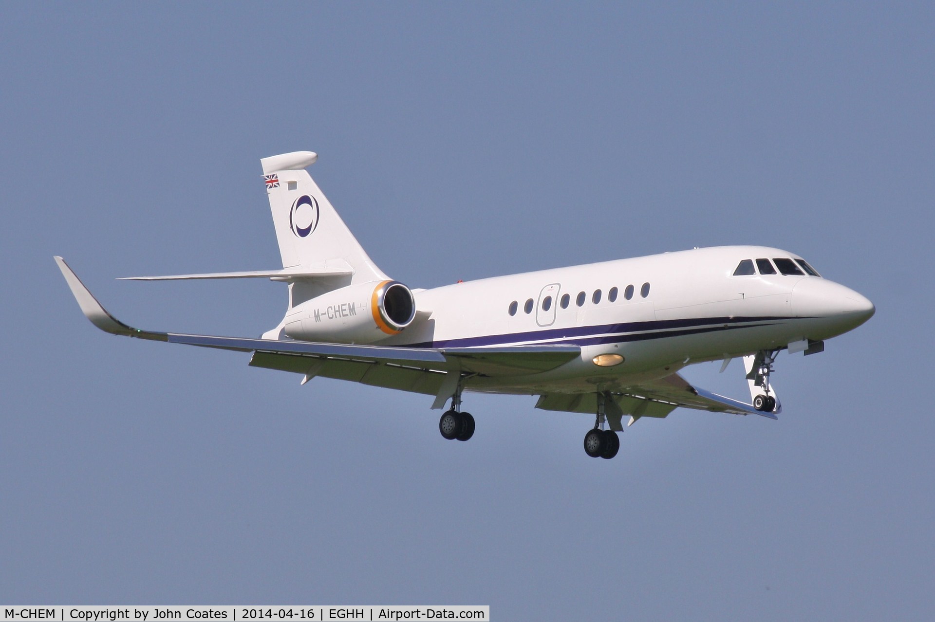 M-CHEM, 2007 Dassault Falcon 2000EX C/N 128, Resident arriving