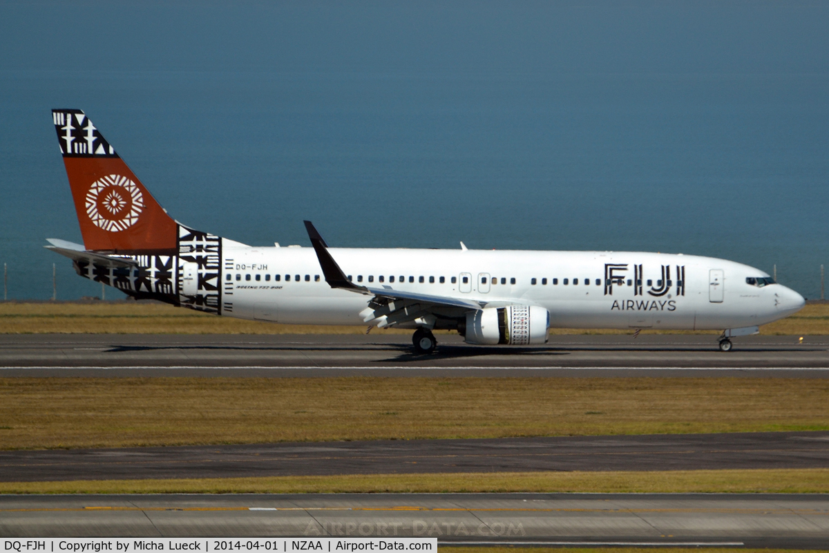DQ-FJH, 1999 Boeing 737-8X2 C/N 29969, In new Fiji Airways colours
