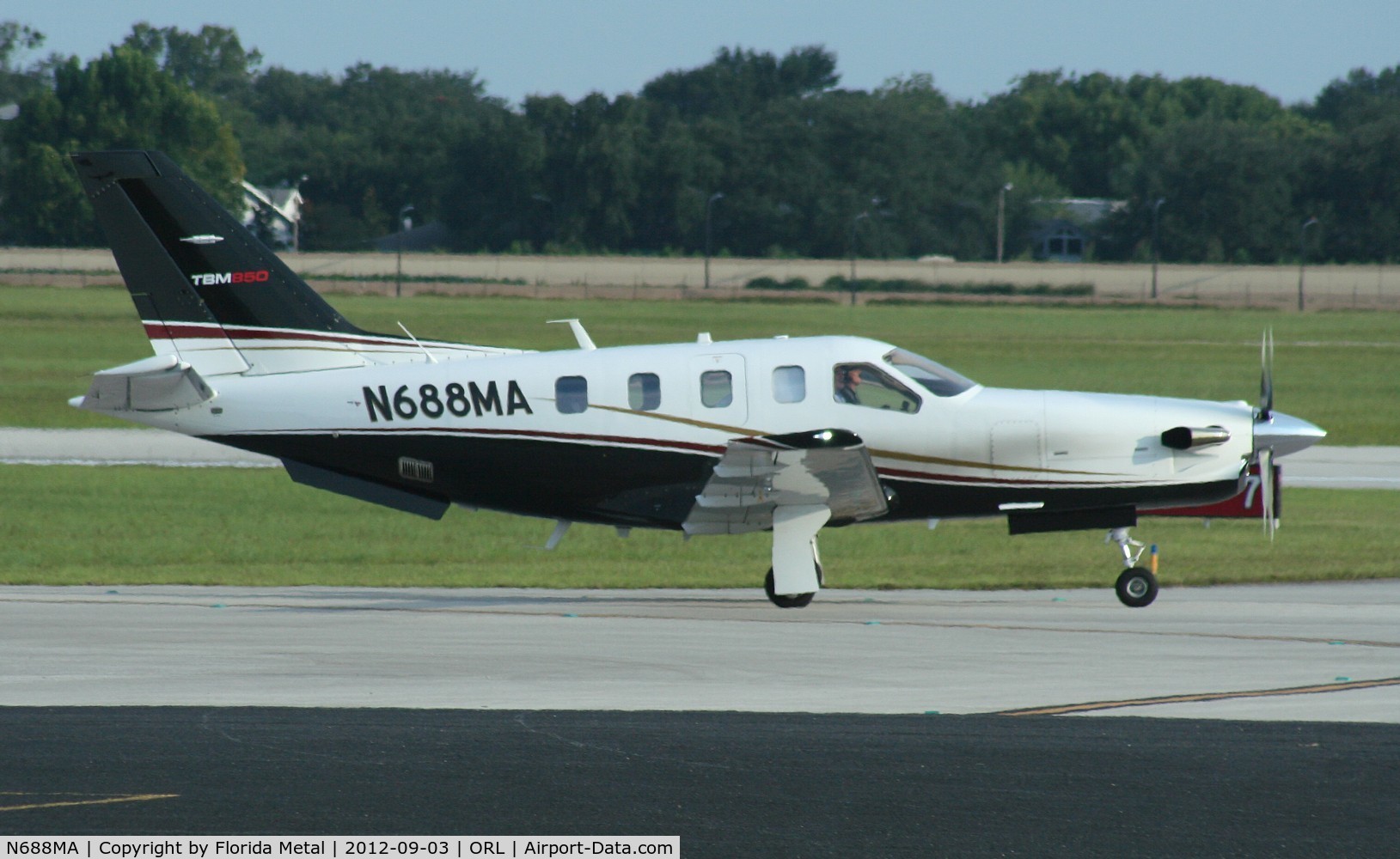 N688MA, 2012 Socata TBM-700 C/N 622, Socata TBM-700