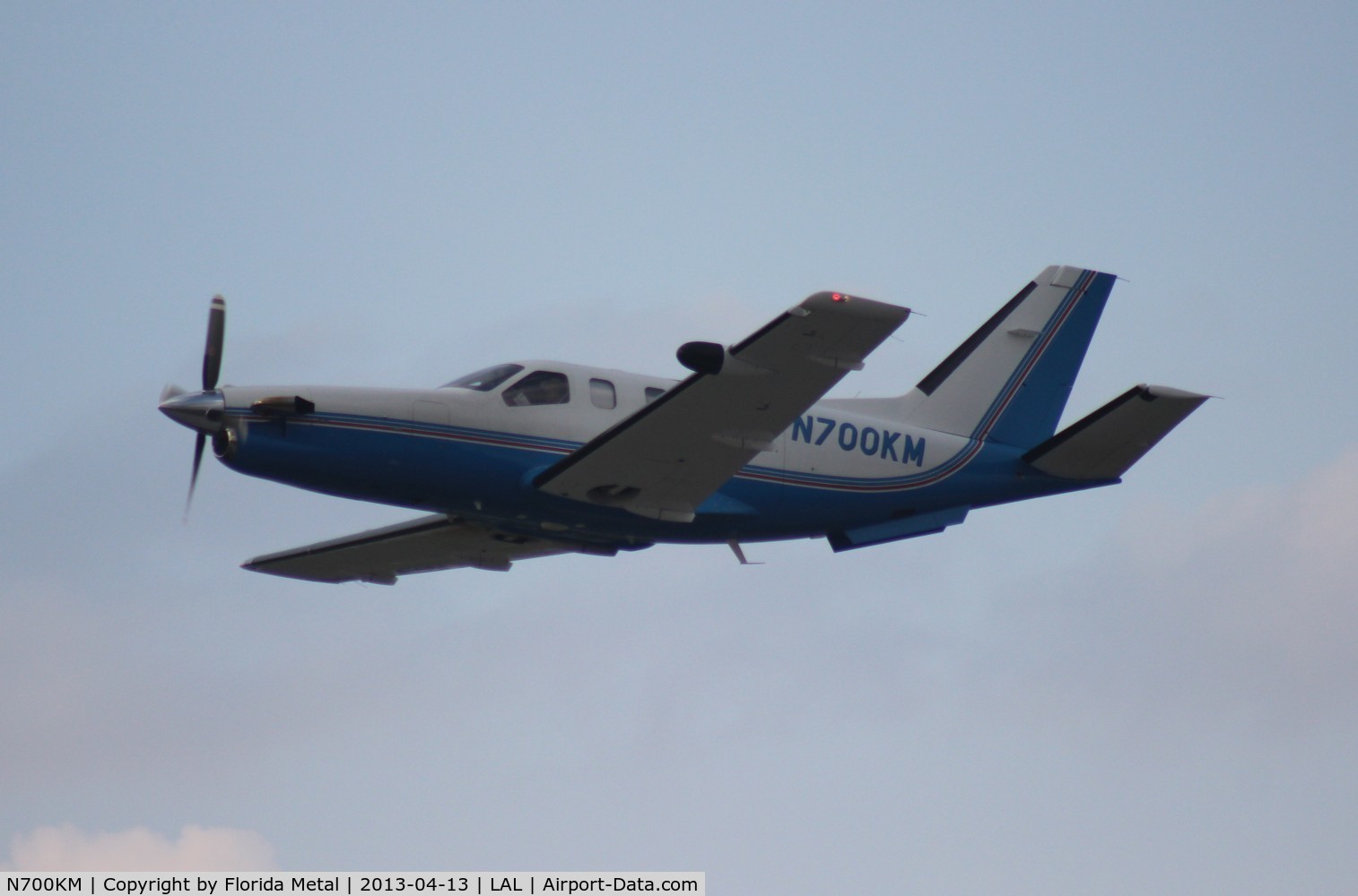 N700KM, 2000 Socata TBM-700 C/N 158, TBM-700