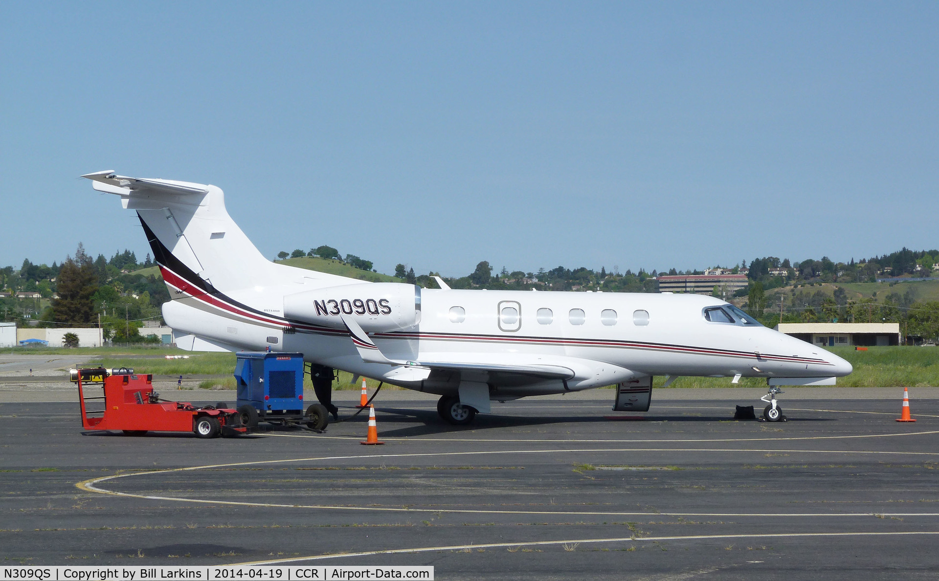 N309QS, 2013 Embraer EMB-505 Phenom 300 C/N 50500152, Visitor