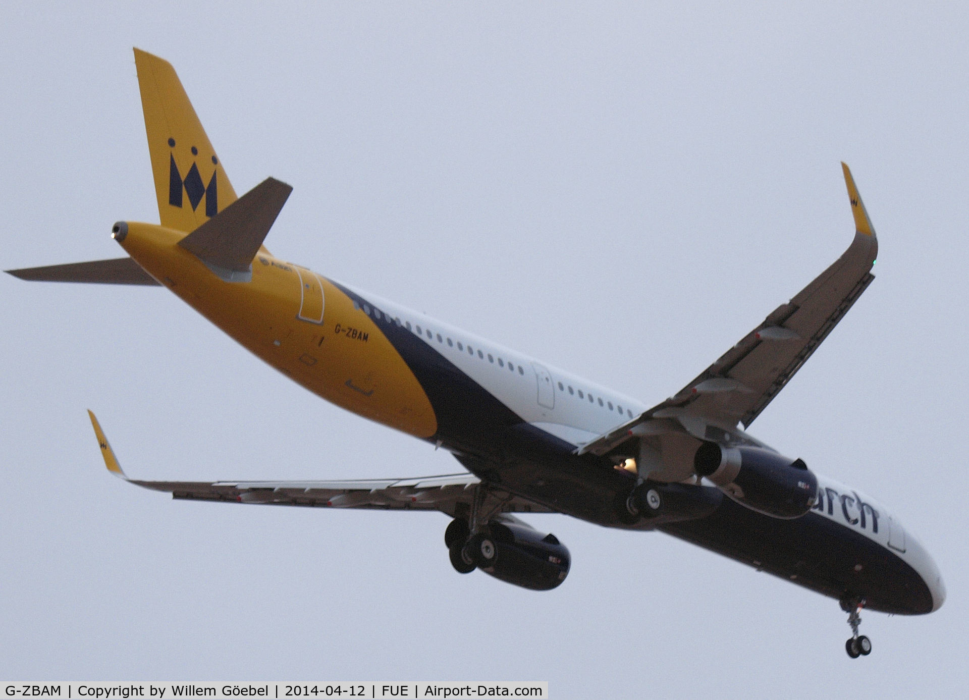 G-ZBAM, 2014 Airbus A321-231 C/N 6059, Prepare for landing on Airport of Fuertefentura