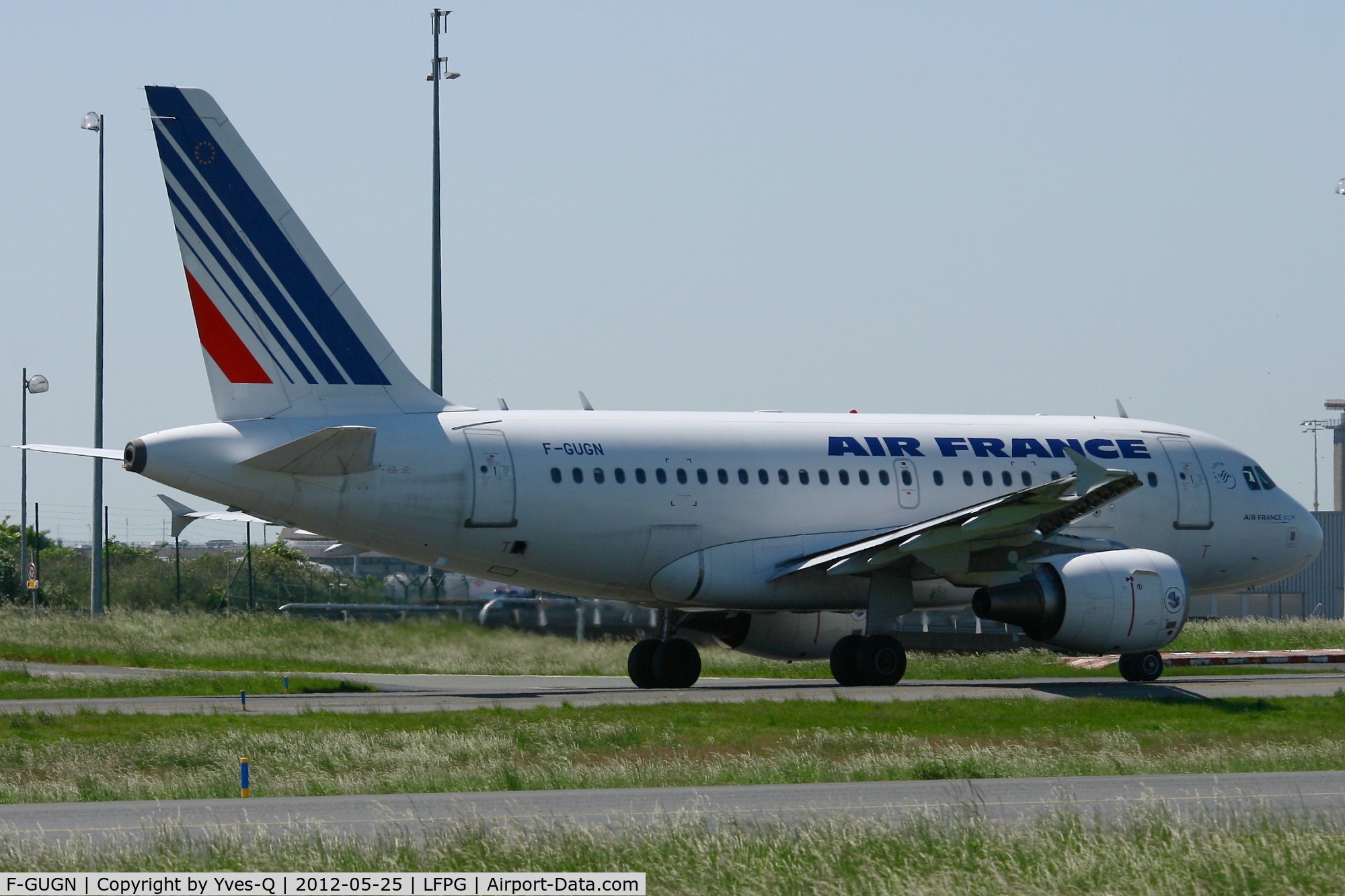 F-GUGN, 2006 Airbus A318-111 C/N 2918, Airbus A318-111, Taxiing before take off, Roissy Charles De Gaulle Airport (LFPG-CDG)